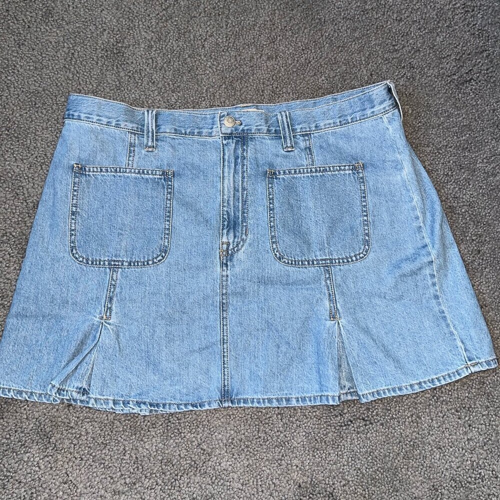 MADEWELL PLEATED DENIM MINI SKIRT in Stilecrost Wash - NEW WITH TAGS - SIZE 32